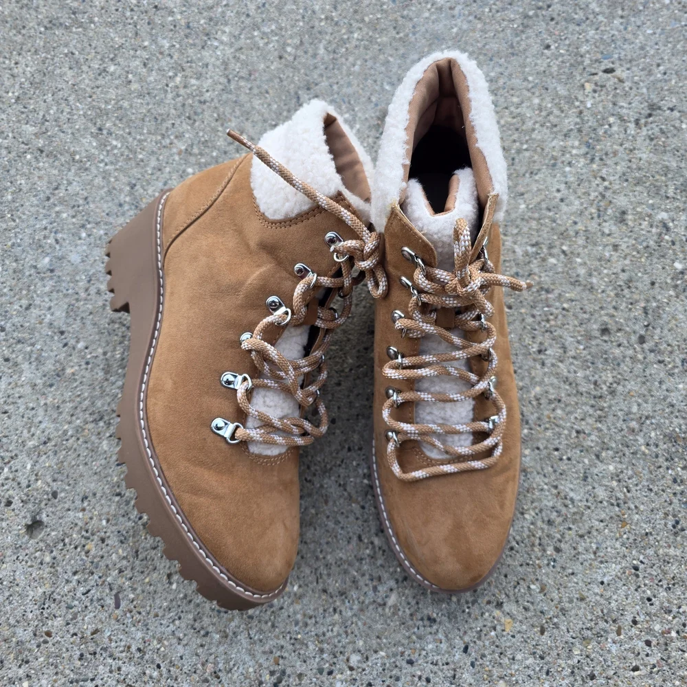 Universal Threat Women's Tan Suede Ankle Boots Size 8.5